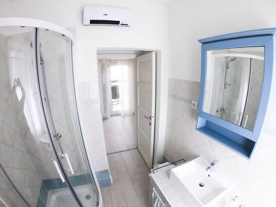 Apartments Zara & Toni エクステリア 写真