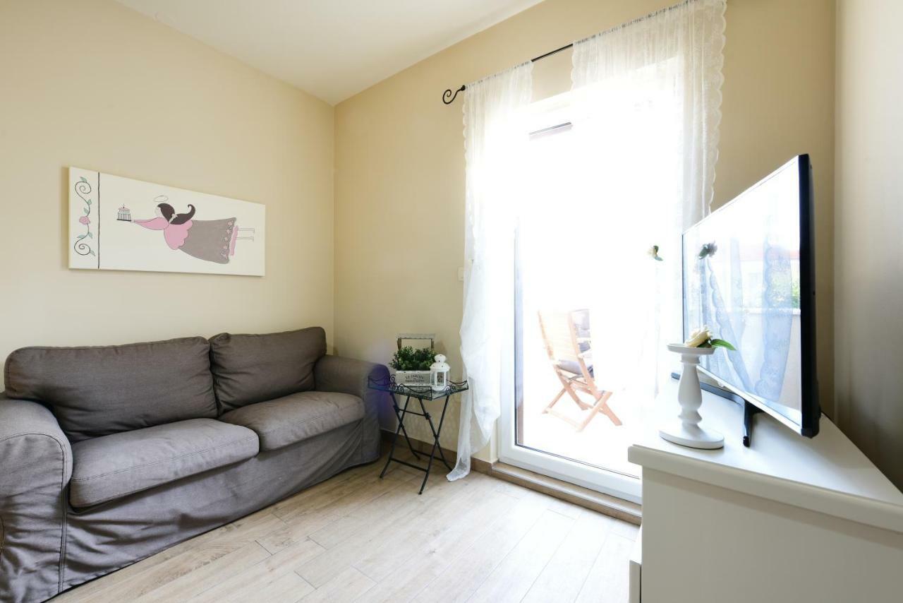 Apartments Zara & Toni エクステリア 写真