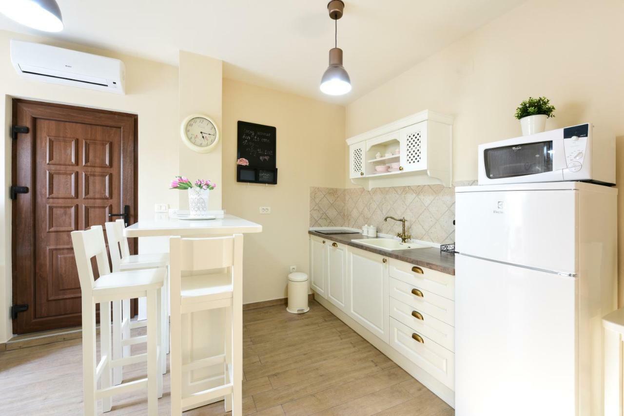 Apartments Zara & Toni エクステリア 写真