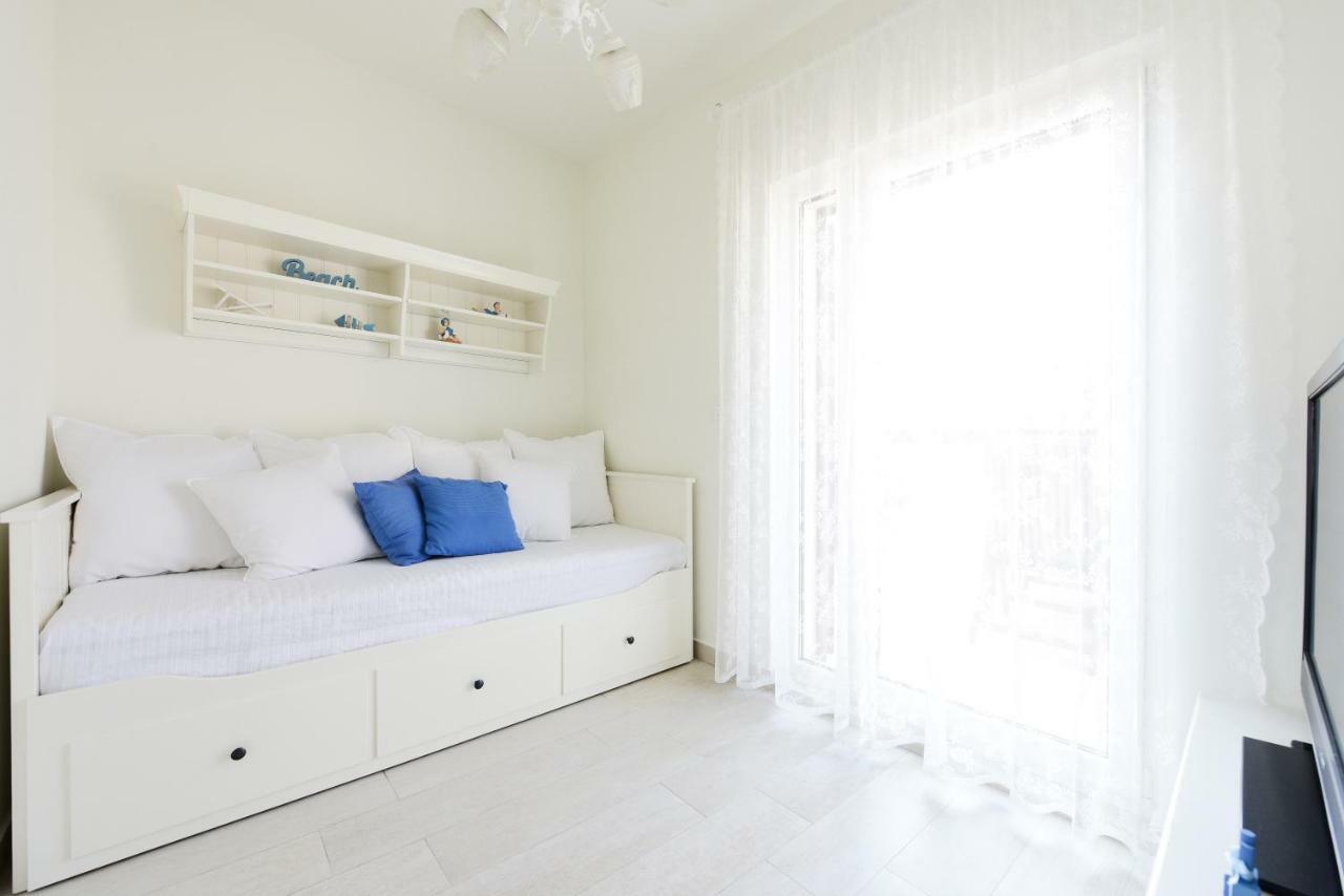 Apartments Zara & Toni エクステリア 写真