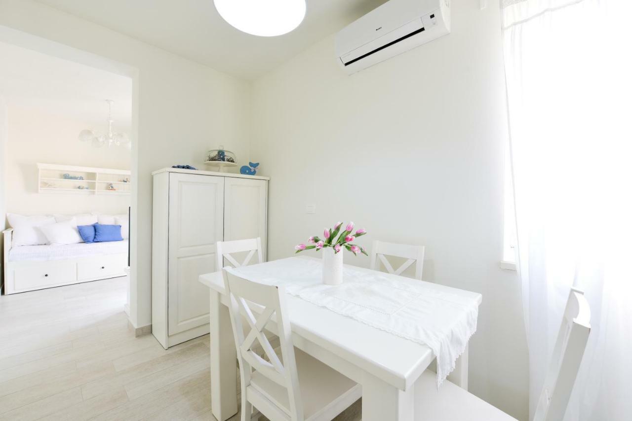 Apartments Zara & Toni エクステリア 写真